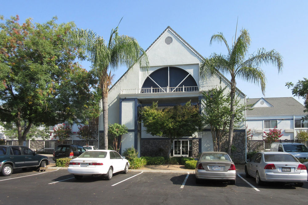 Quality Inn Fresno Yosemite Airport Exterior foto